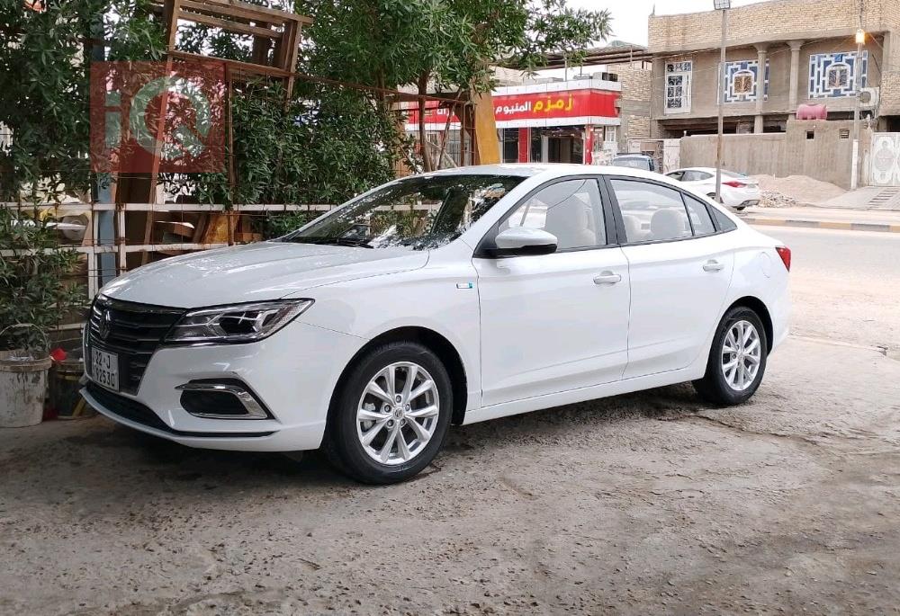 MG 5
